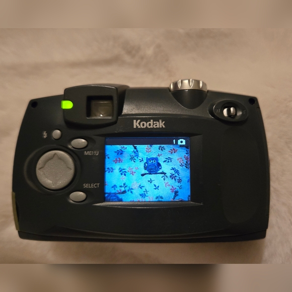 Vintage Kodak DX3600 Zoom Digital Camera 2.2 Megapixel - Picture 2 of 16